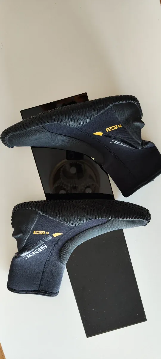 Aletas Cressi y Botas buceo Seac