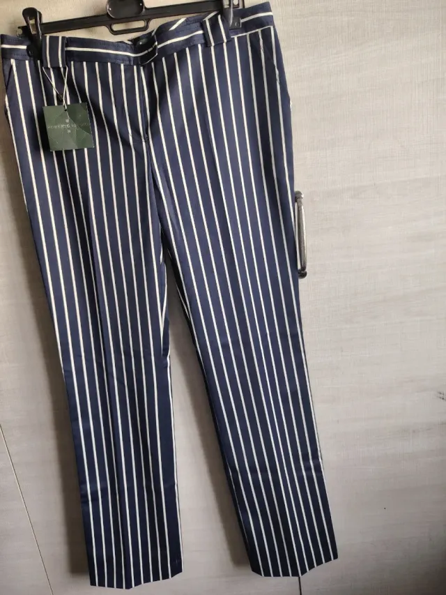 Pantalón Rayas Roberto Verino Talla L ,44cm cintur