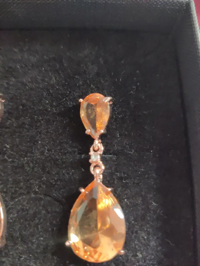 Pendientes oro rosa piedras melocotón