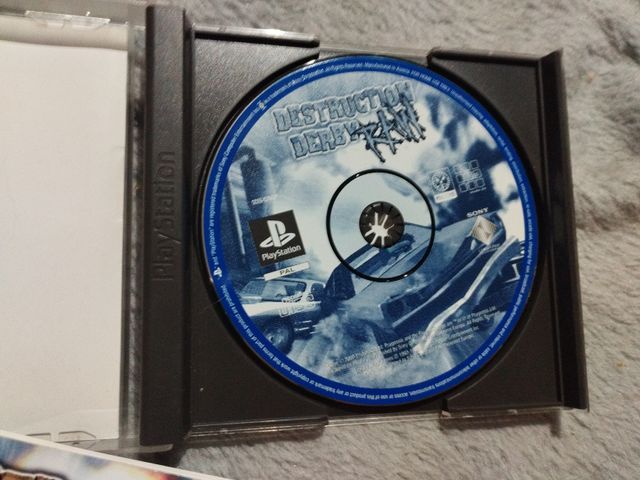Destruction Derby Raw PS1 Carreras Salvajes