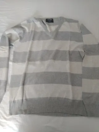 Jersey Pull&Bear rayas gris y blanco Talla L