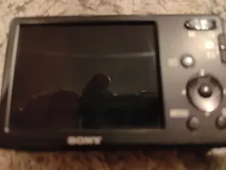 Cámara Sony Cyber-shot 12.1 MP Negra