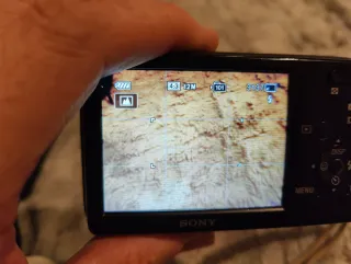 Cámara Sony Cyber-shot 12.1 MP Negra