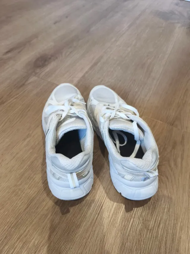 Deportivas H&M Blancas