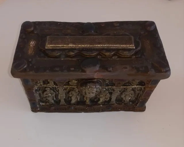 Cofre decorativo apóstoles