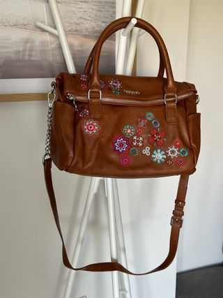 Bolso Desigual Marrón Flores Bordadas