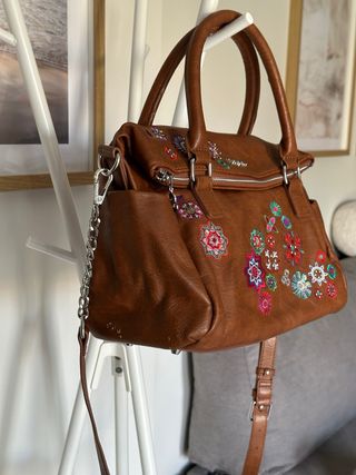 Bolso Desigual Marrón Flores Bordadas