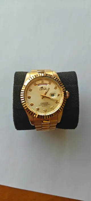 Reloj Lotus Freedom Dorado