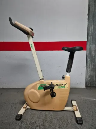 Bicicleta Estática BH Sidney