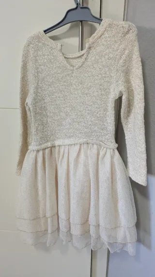 Vestido niña 5años beige/dorado (ideal Navidad)