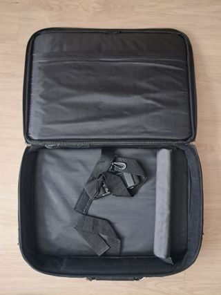 Maletín 17  ̈, Mochila y bolsa trabajo/estudios.