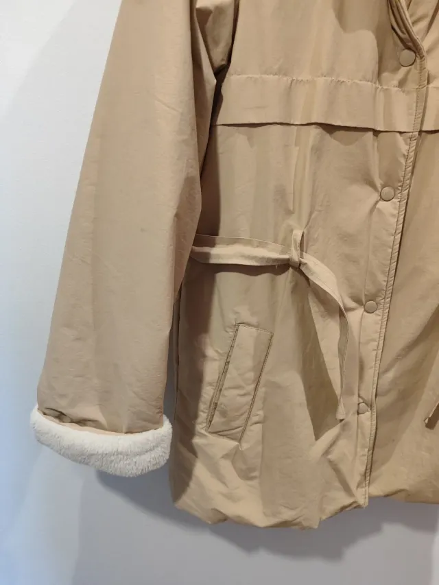 Gabardina Mango forrada Talla S, 13/14 años