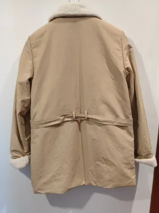 Gabardina Mango forrada Talla S, 13/14 años