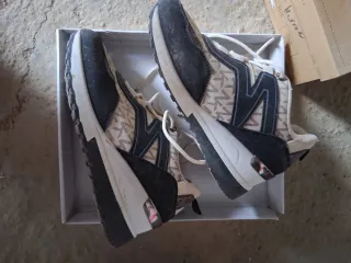 Sandalias en varios colores