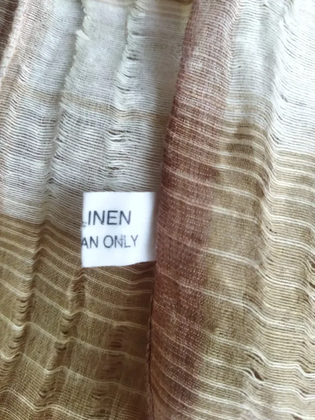 Foulard de rayas beige y marrón