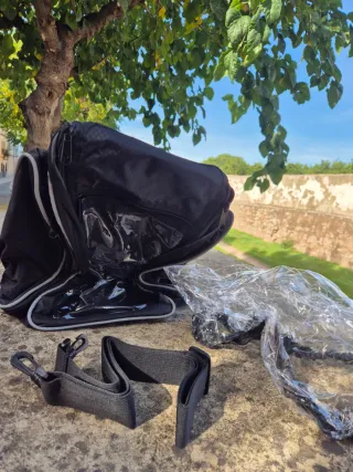 Mochila depósito moto con pantalla táctil