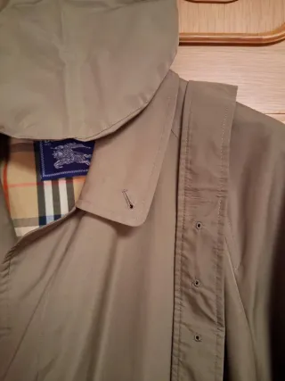 Gabardina Burberry Beige