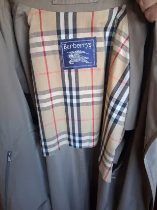 Gabardina Burberry Beige