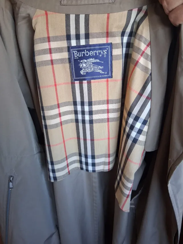 Gabardina Burberry Beige