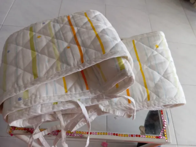 Protector de cuna acolchado