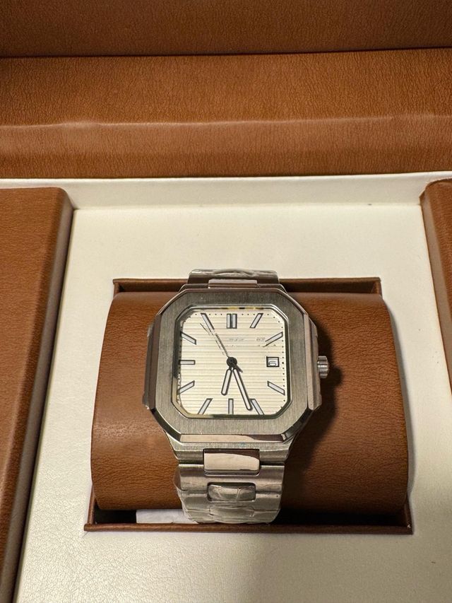 Reloj de pulsera plateado y marrón SUPERCLON