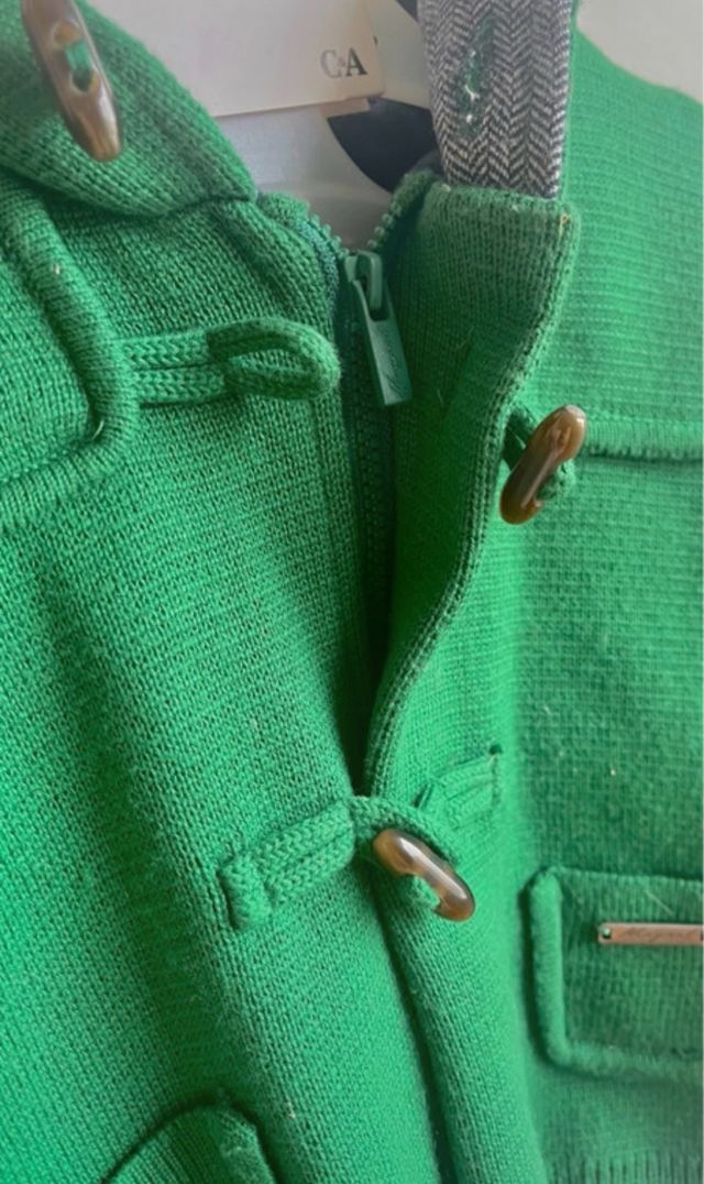 Abrigo Mayoral verde con capucha