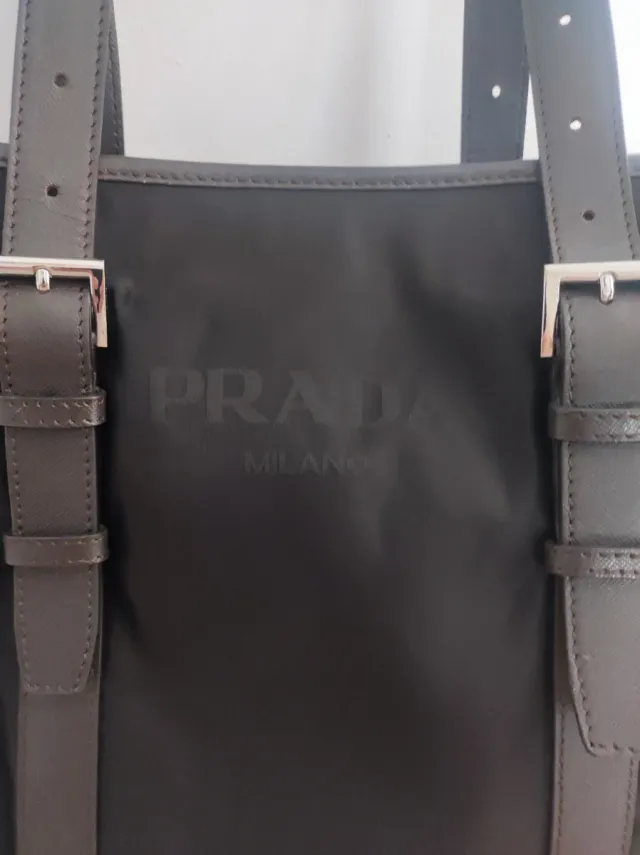 Bolso Prada Milano Negro y Plateado