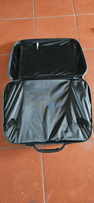 Valigetta lavoro colore verde con doppio scomparto