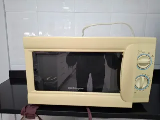 Microondas Beige Orbegozo