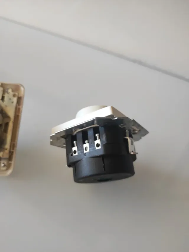 Regulador Intensidad Luz