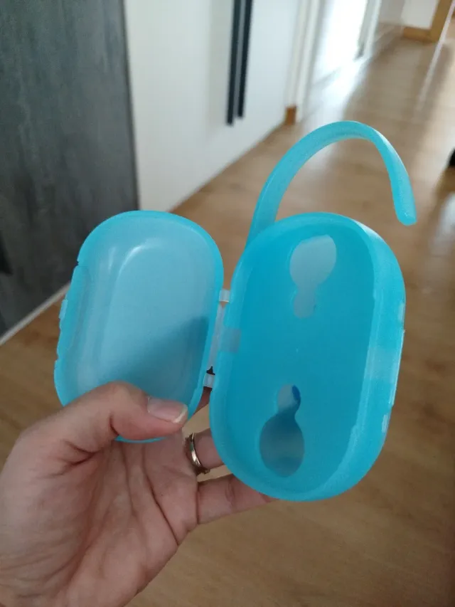 Tigex Chupetes Physio 18-36m y caja de almacenamie