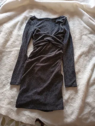 Vestido fiesta plateado y negro Xs /S