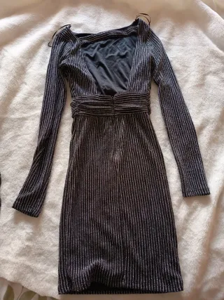 Vestido fiesta plateado y negro Xs /S