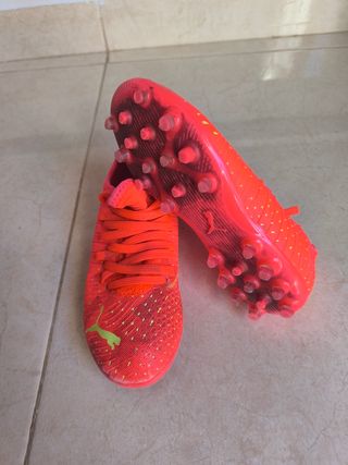 Botas de fútbol Puma Talla 29 Naranja y Verde