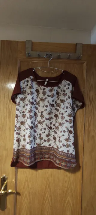 Blusa floral talla L