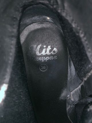 Botines de tacón alto negros