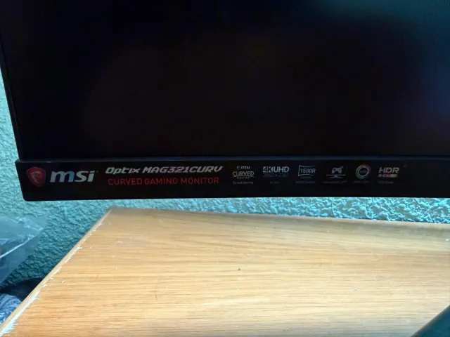 Monitor gaming 32 pulgadas MSI Optix MAG321CURV