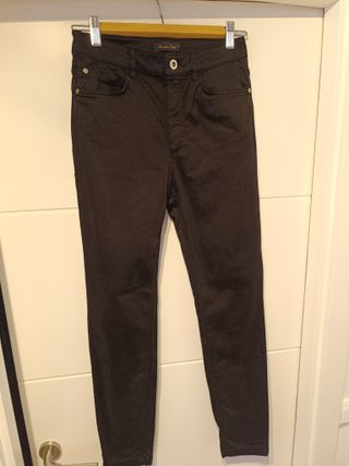 Pantalón negro mujer