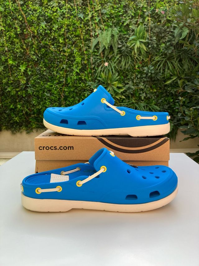 Crocs Azules 