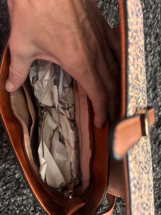 Bolso de corcho con estampado