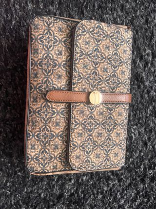 Bolso de corcho con estampado