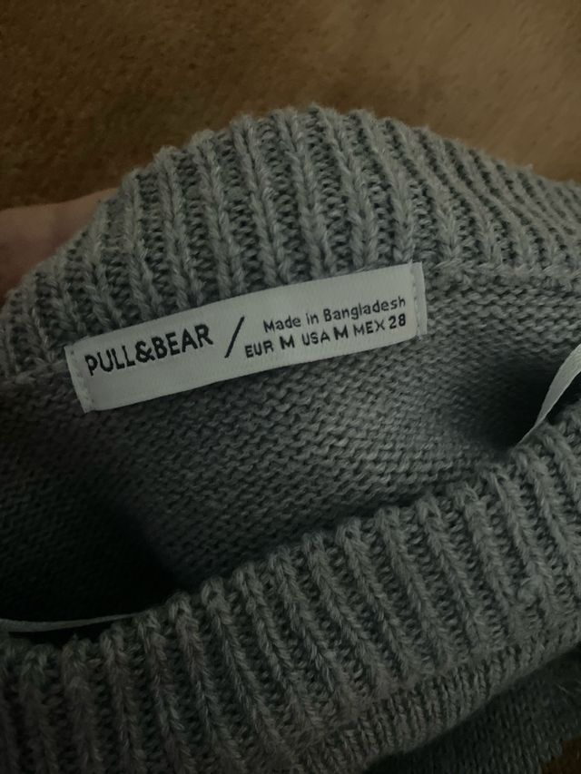 Jersey Navideño Pull&Bear Talla M