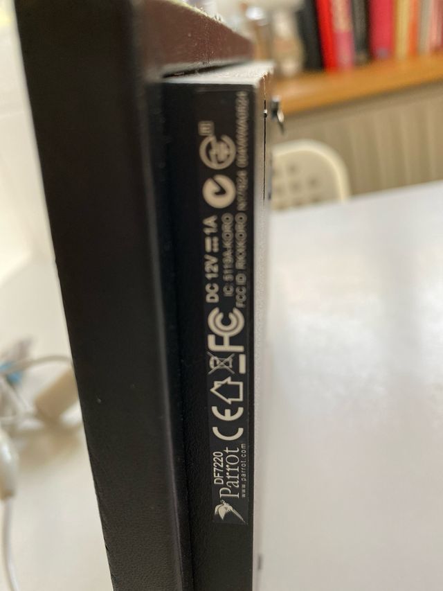 Marco Digital Piel Cocodrilo