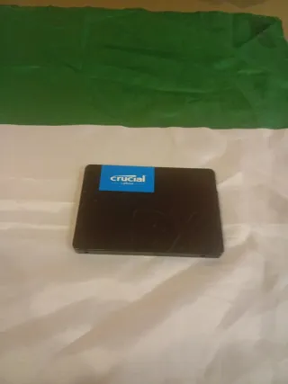 Disco Duro SSD Crucial BX500 240GB