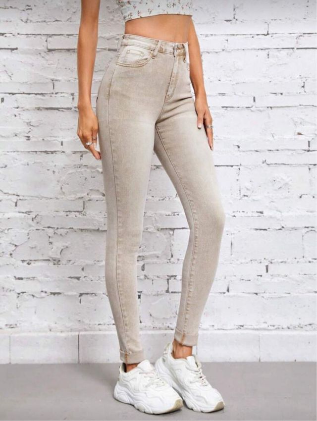 Pantalón beige skinny elásticos