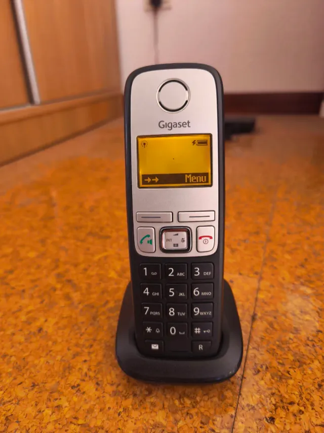 Teléfono Inalámbrico Gigaset Negro