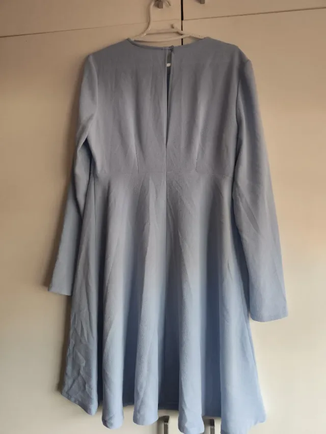 Vestido celeste manga larga