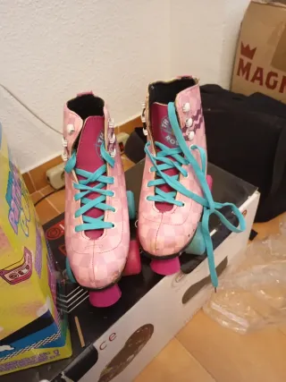 Patines de 4 ruedas para niña