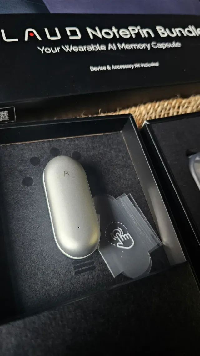 PLAUD NotePin Bundle IA Grabadora Voz