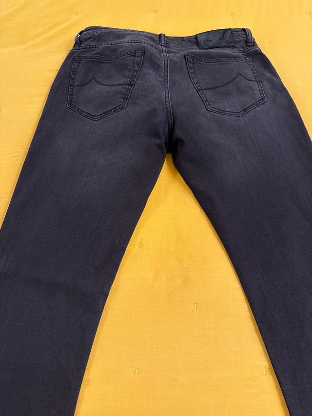 Vaqueros Jacob Cohen negros/grises